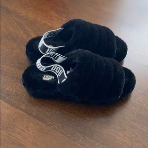 UGG fluff yeah slides black